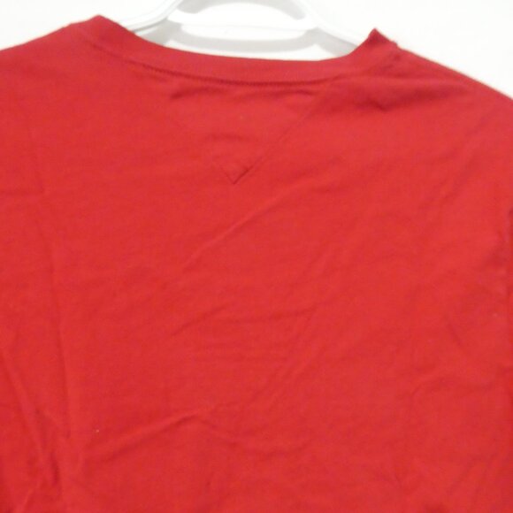 TOMMY HILFIGER | small | Red Property Of Hilfiger Short Sleeve Tee / T-Shirt - Picture 10 of 13